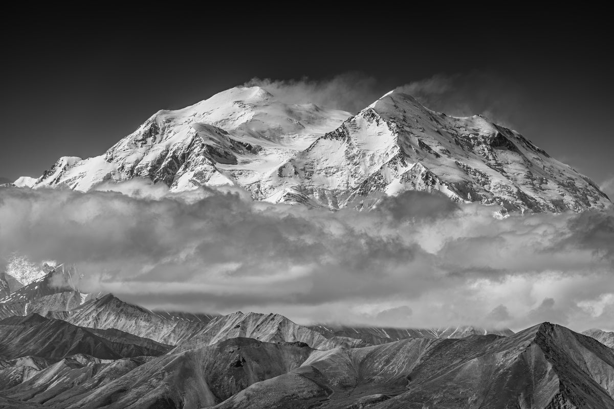 framedcanvas-print-denali-from-the-opposing-ridge-line-x