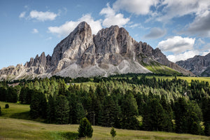 3-piece-acrylic-print-imposing-mountain-landscape