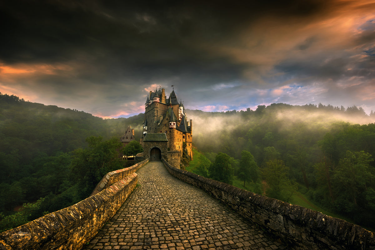 framedposter-print-eltz-x