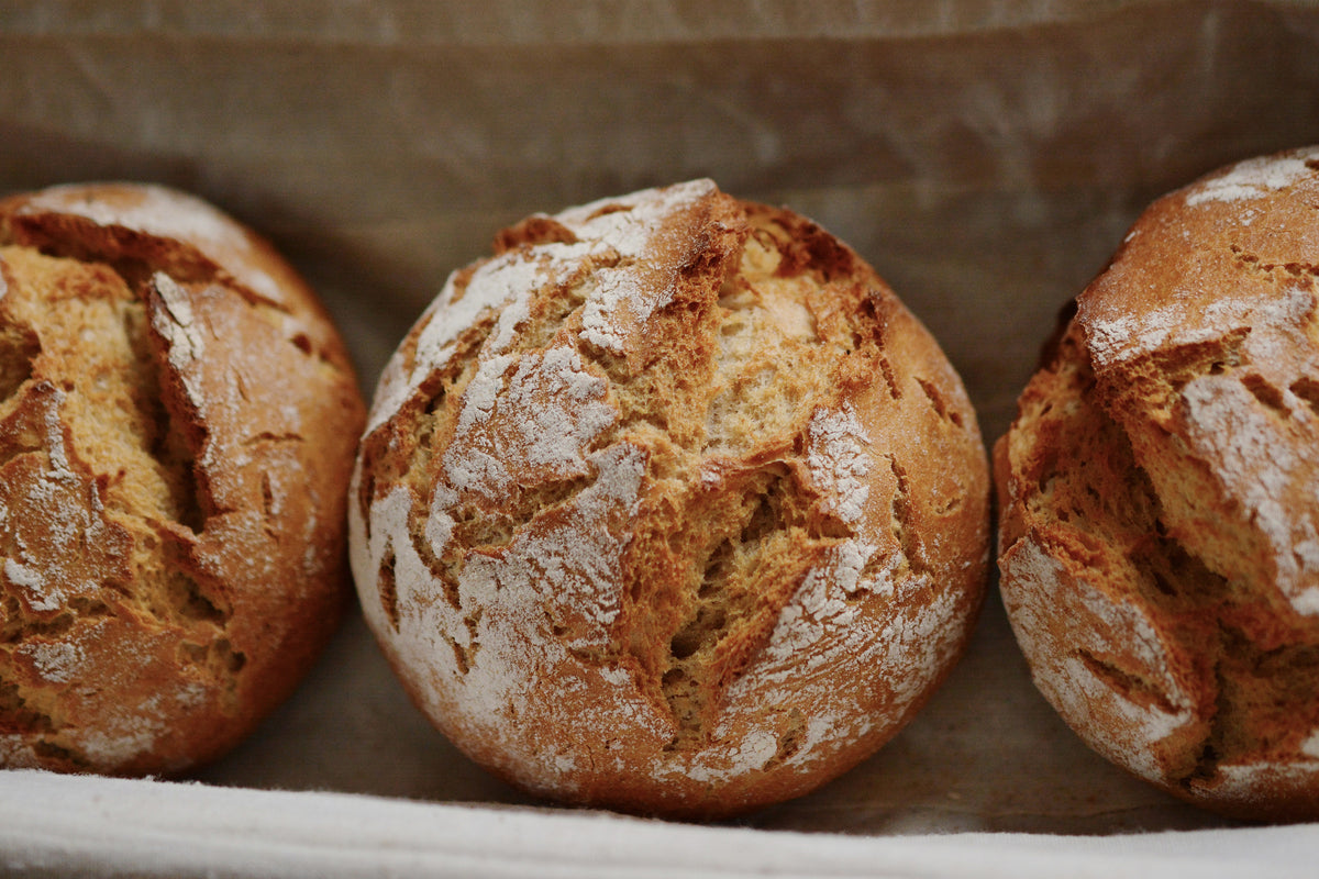 3-piece-acrylic-print-fresh-rye-bread-rolls