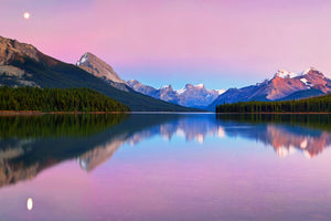 poster-print-maligne-lake