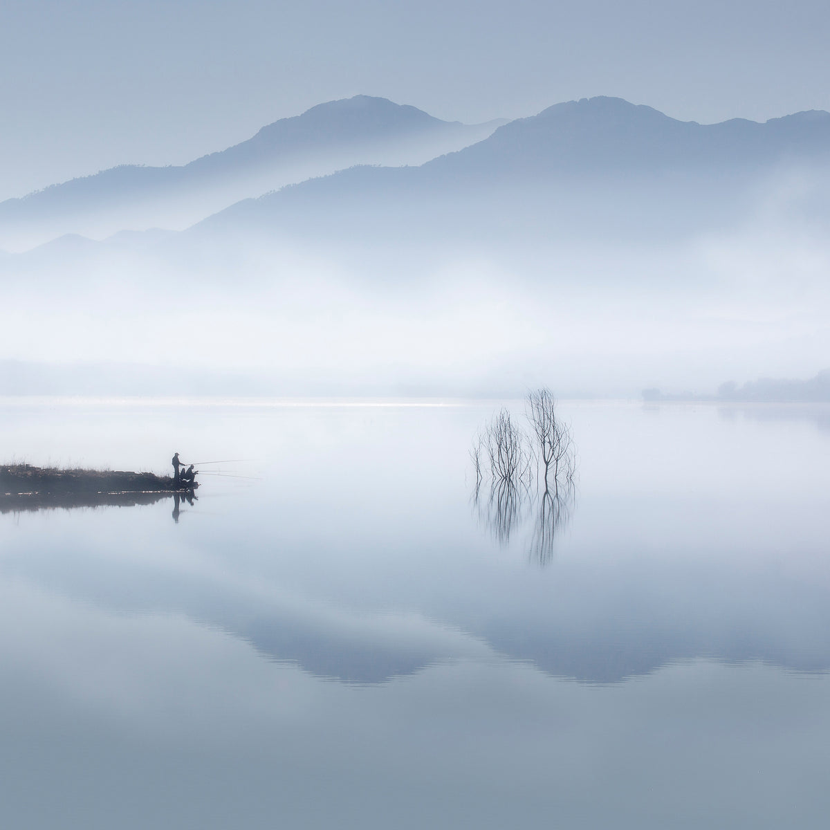 acrylic-print-blue-silence-x