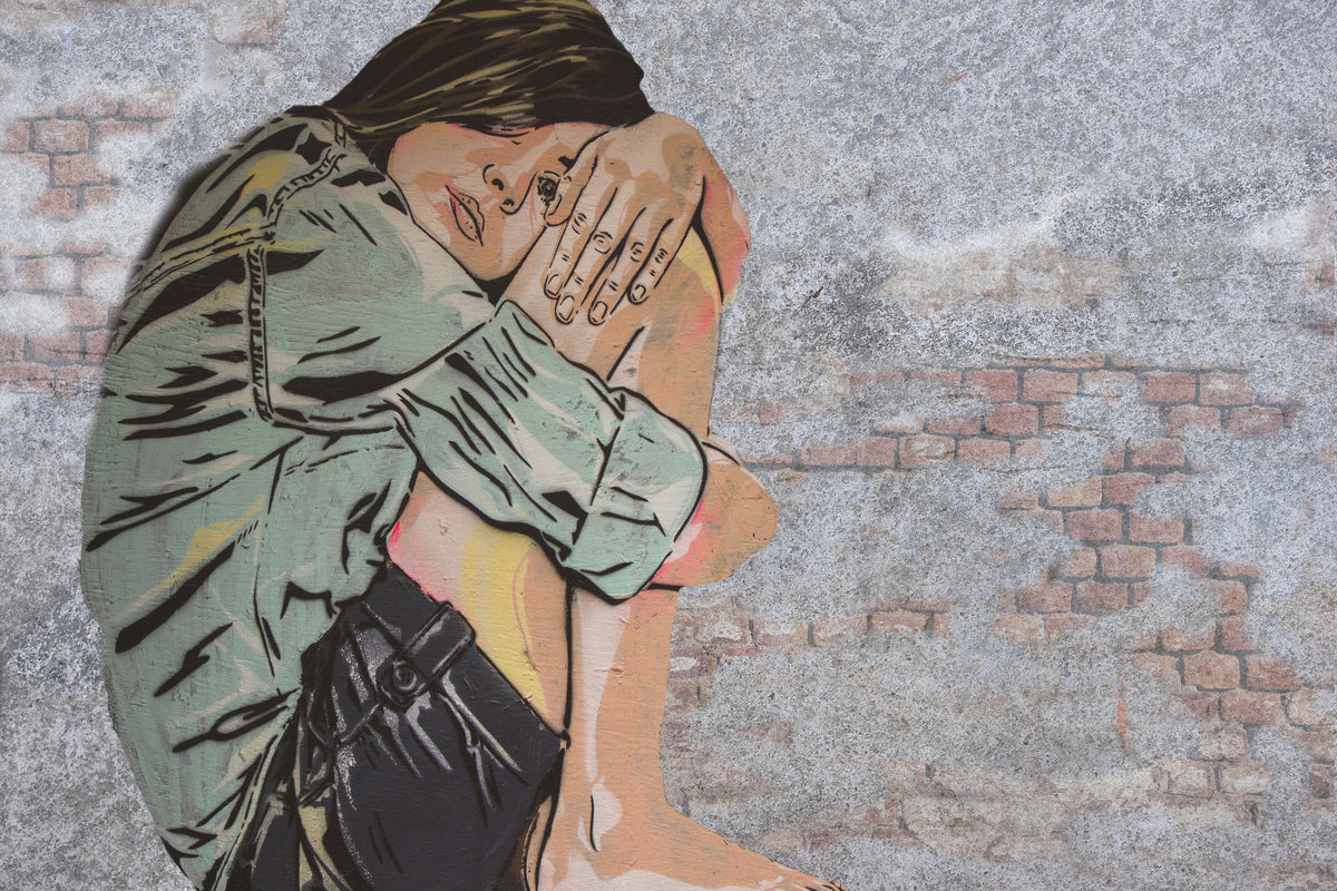 framedcanvas-print-the-girl-on-the-wall