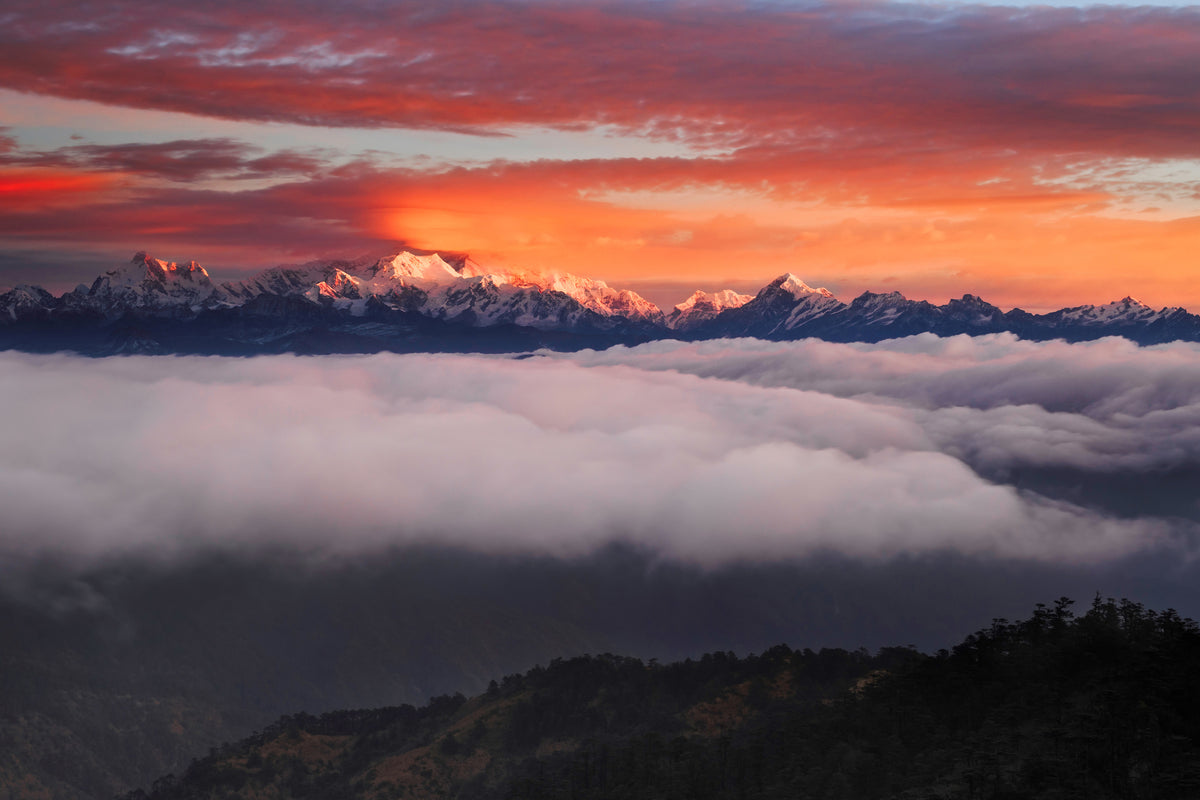 framedposter-print-the-mountain-gods