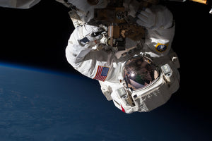 canvas-print-astronaut-in-xl