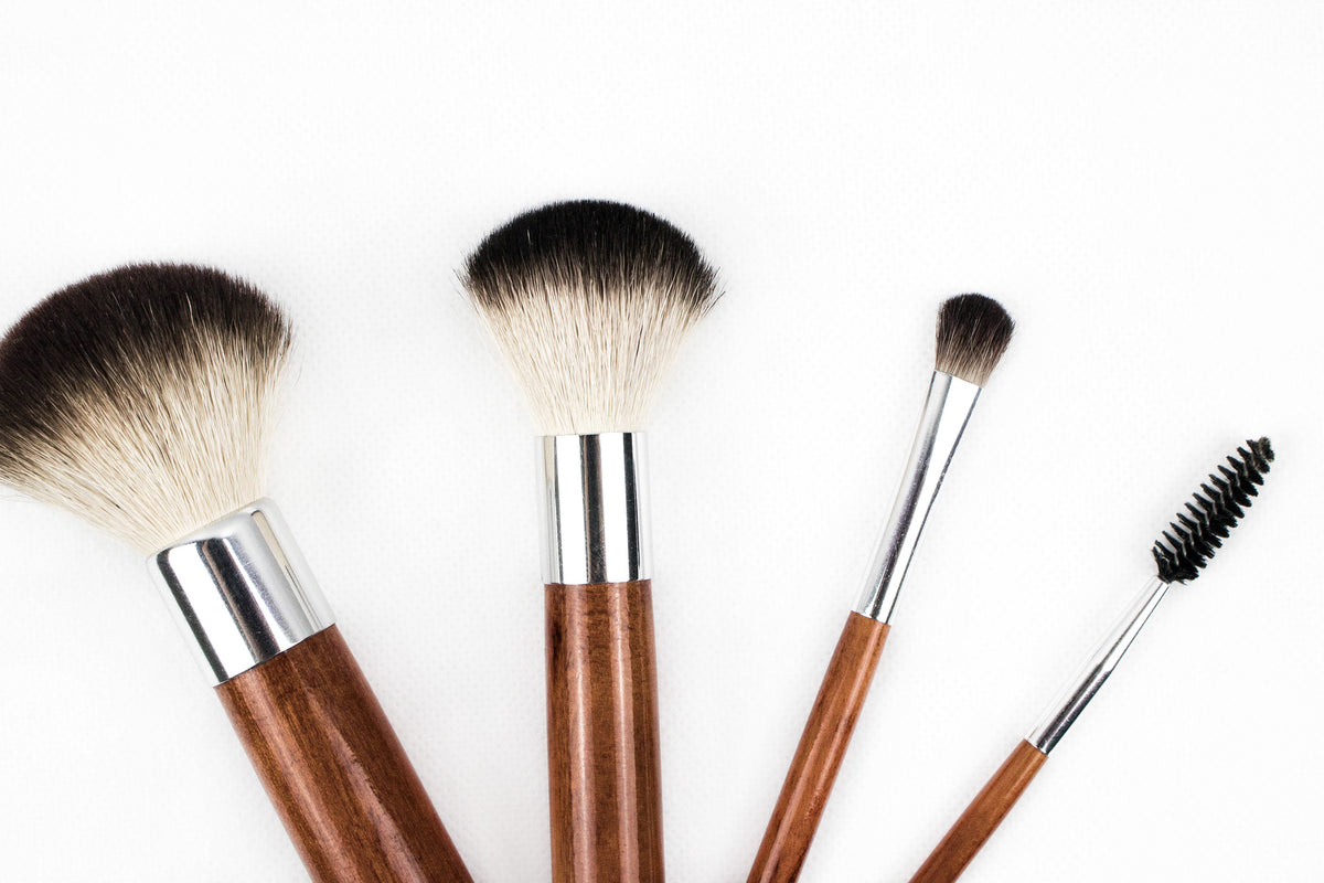canvas-print-make-up-brush