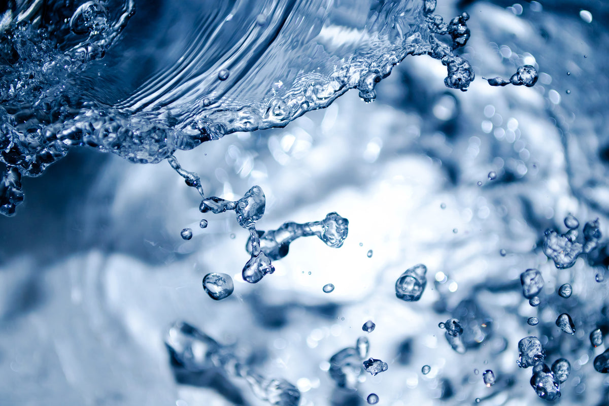 framedposter-print-moving-water