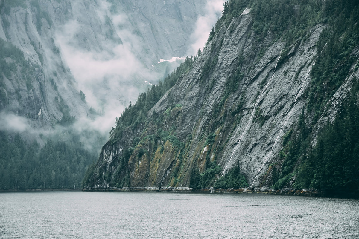 acrylic-print-mysterious-mood-in-the-mountains