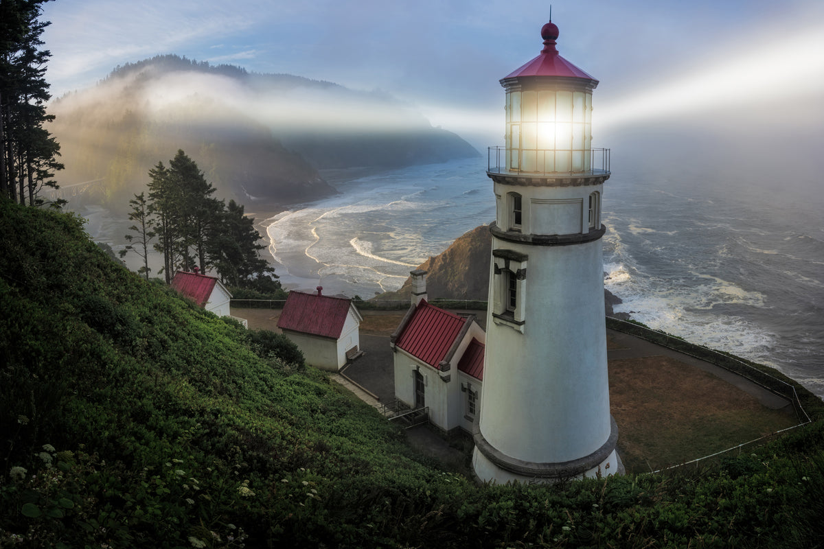 framedcanvas-print-heceta-head-lighthouse-x