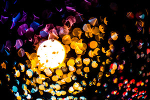 aluminium-print-abstract-play-of-light-in-color