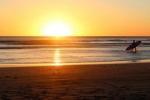 3-piece-canvas-print-the-lonely-surfer