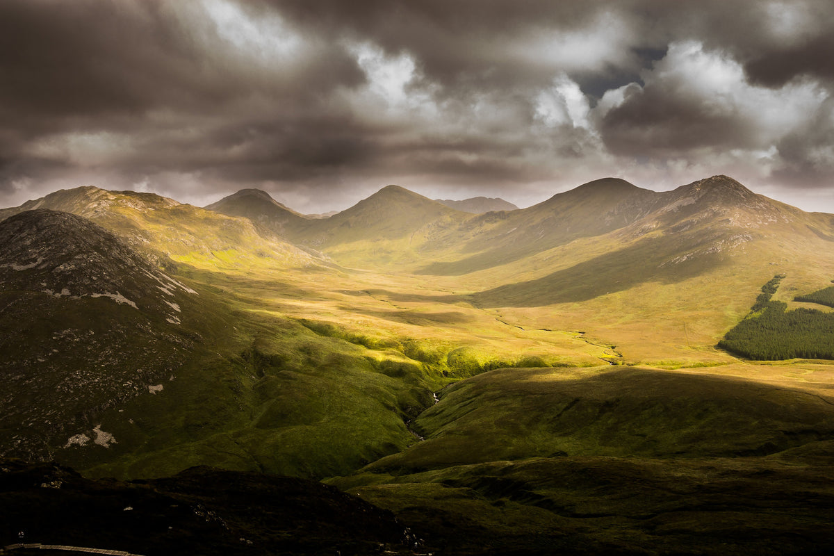 3-piece-canvas-print-mystical-mountains