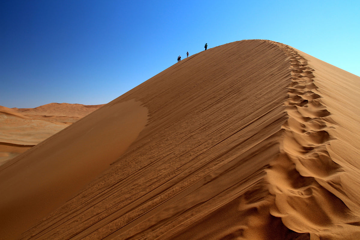 3-piece-acrylic-print-desert-hike-in-namibia