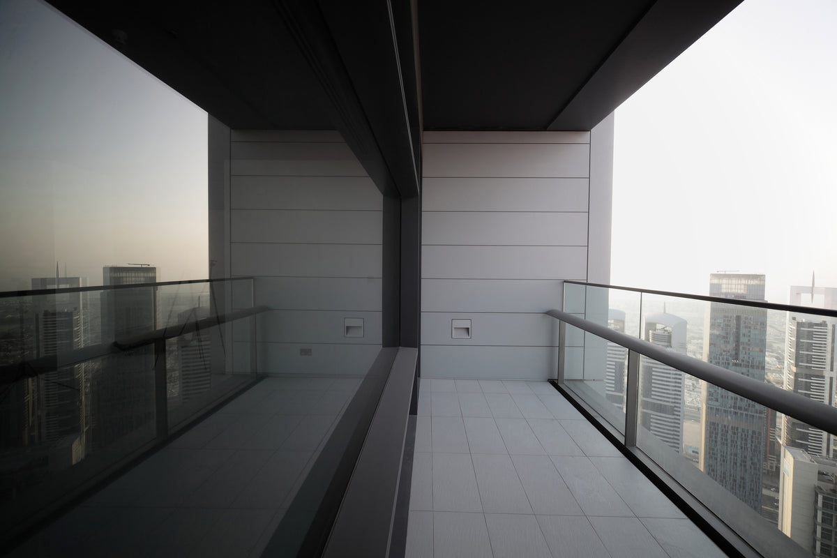 3-piece-acrylic-print-balcony-in-dubai