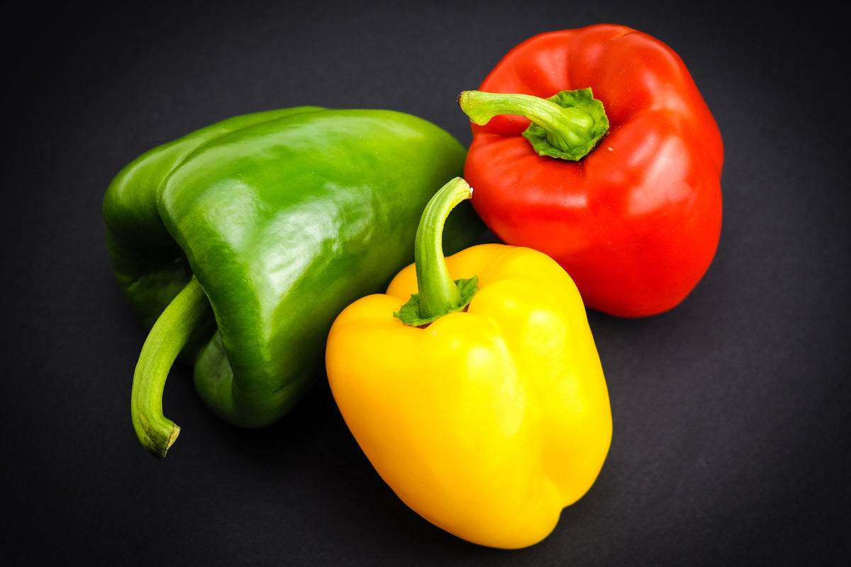 modern-3-piece-acrylic-print-colorful-peppers