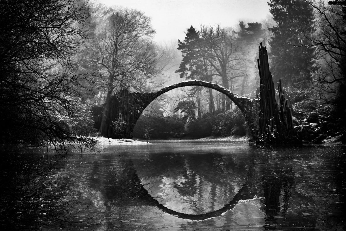 modern-3-piece-canvas-print-devils-bridge