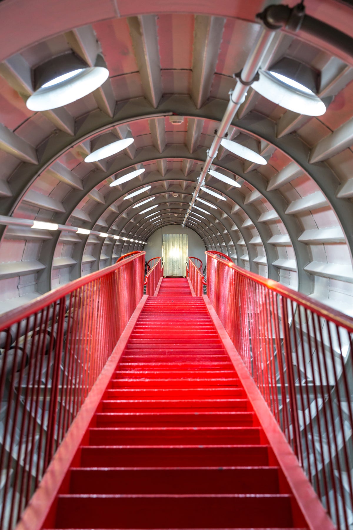 framedcanvas-print-futuristic-staircase