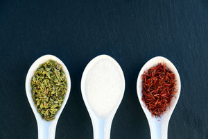 framedcanvas-print-italian-spices-in-the-spoon