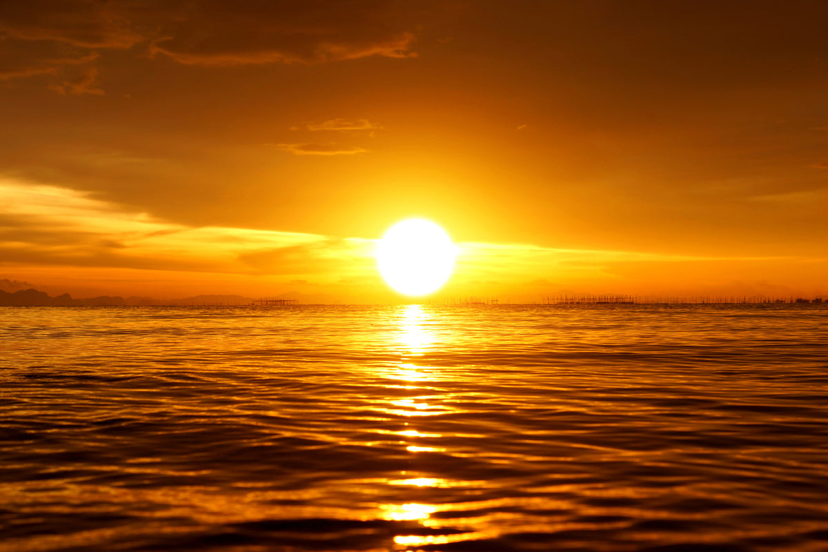 3-piece-canvas-print-glowing-sunset-on-the-water