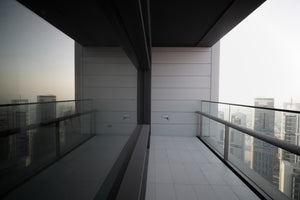 modern-3-piece-aluminium-print-balcony-in-dubai
