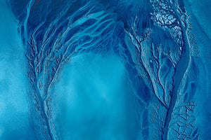 framedposter-print-touching