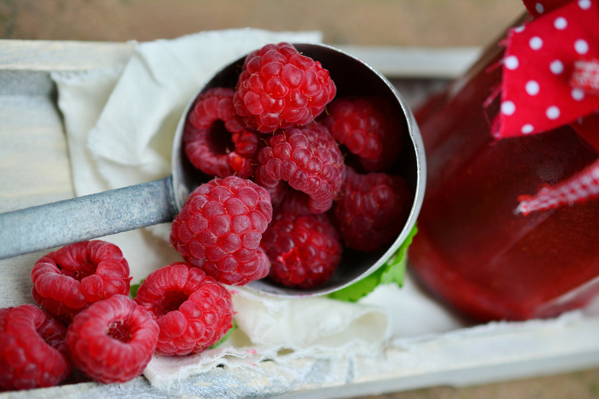 3-piece-canvas-print-fresh-raspberries