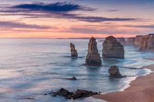 canvas-print-rocks-in-the-surf