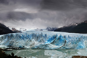 framedcanvas-print-perito-moreno