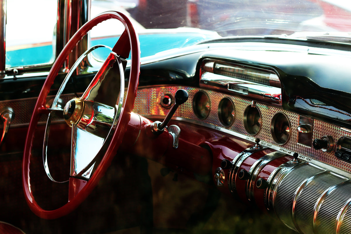 3-piece-aluminium-print-interior-of-a-vintage-car
