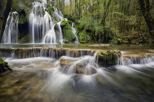 3-piece-canvas-print-attention-waterfalls