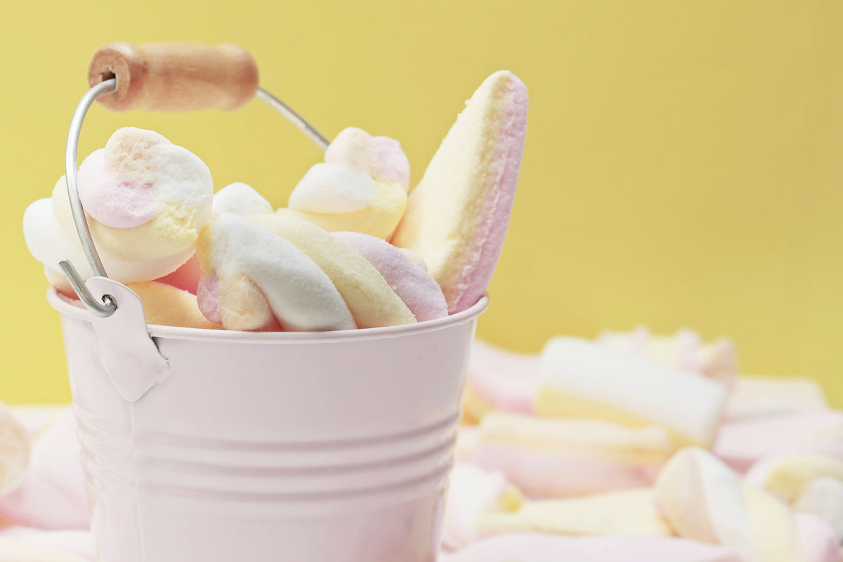 acrylic-print-marshmallow-in-the-bucket