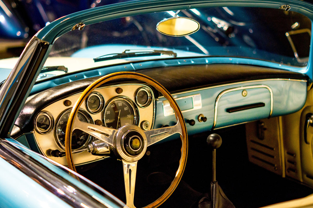 aluminium-print-oldtimer-interior