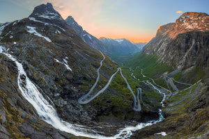 canvas-print-trollstigen