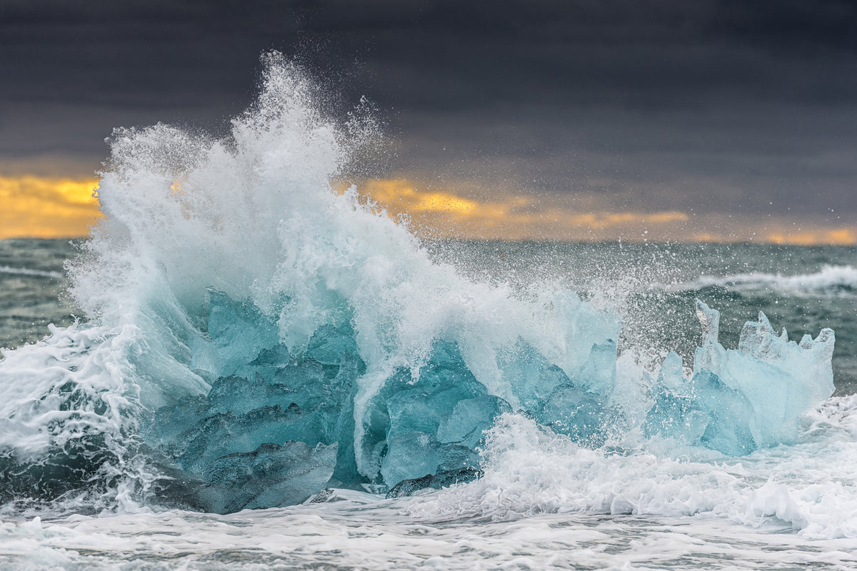 framedcanvas-print-icy-wave-x