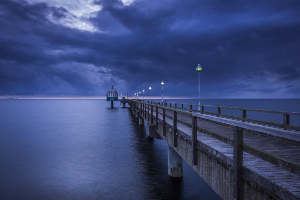 framedposter-print-pier-at-night