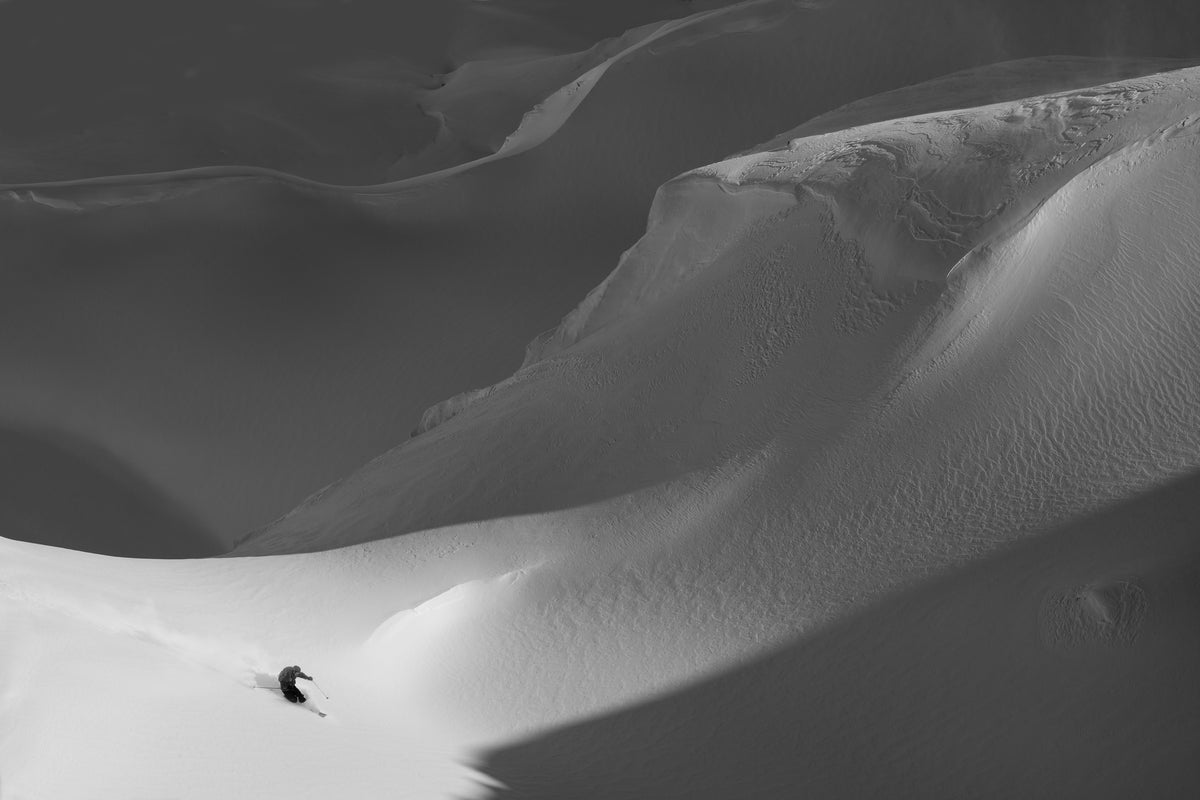 aluminium-print-passion-on-tempestuous-ground-x
