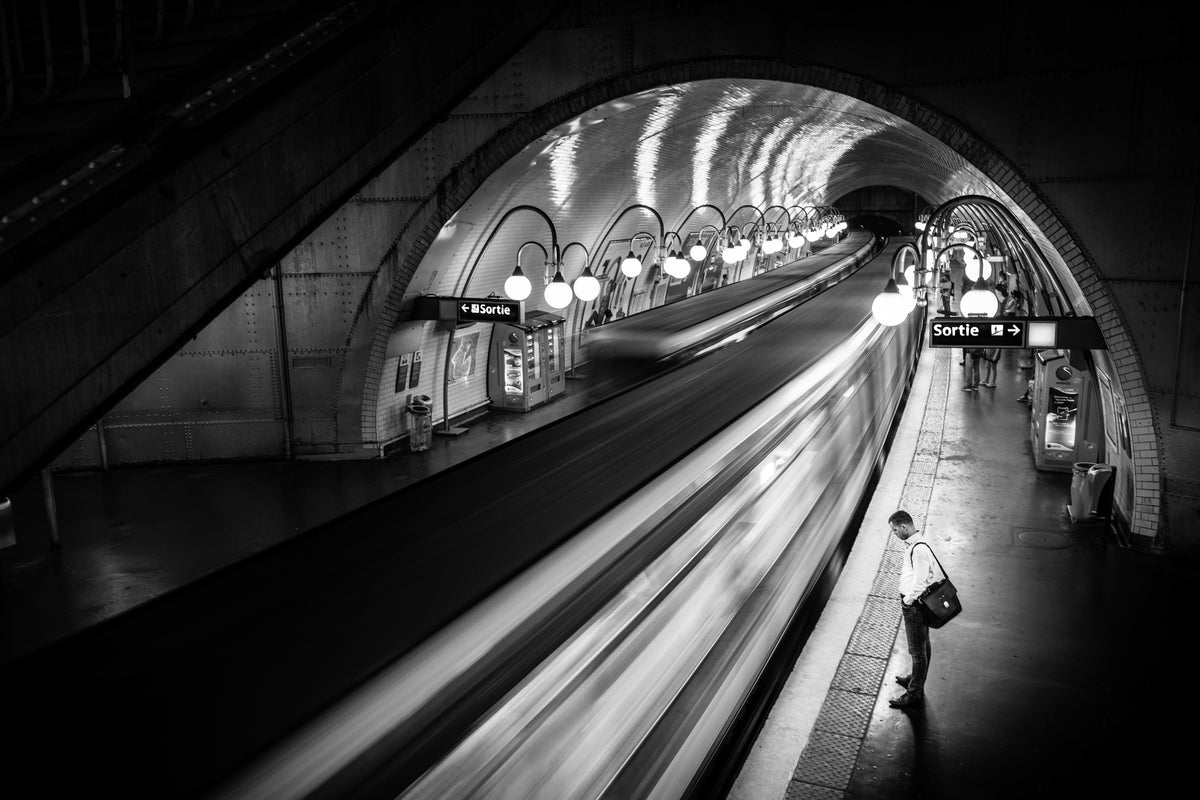 modern-3-piece-aluminium-print-paris-metro