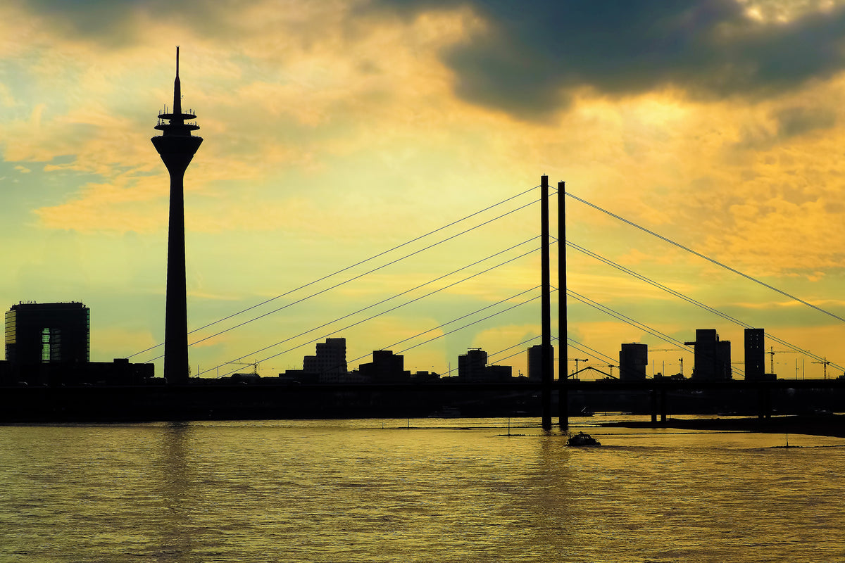 aluminium-print-skyline-in-the-evening-light