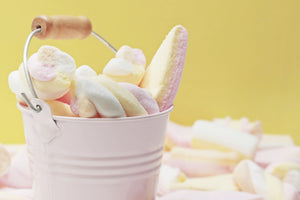 3-piece-aluminium-print-marshmallow-in-the-bucket