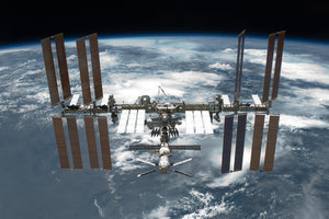3-piece-aluminium-print-a-satellite