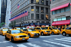 3-piece-canvas-print-manhattan-taxi-please